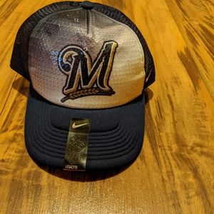 NWT Milwaukee Brewer's Baseball Hat